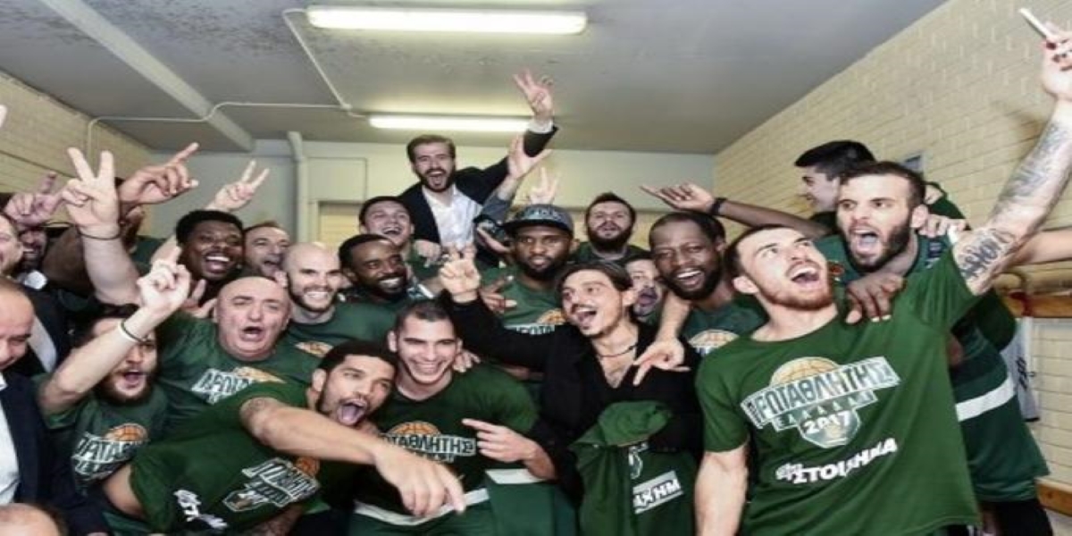 11 Ιουνίου 2017: Όταν ο Παναθηναϊκός άλωνε το ΣΕΦ και σήκωνε πρωτάθλημα με την… αύρα του ’99!