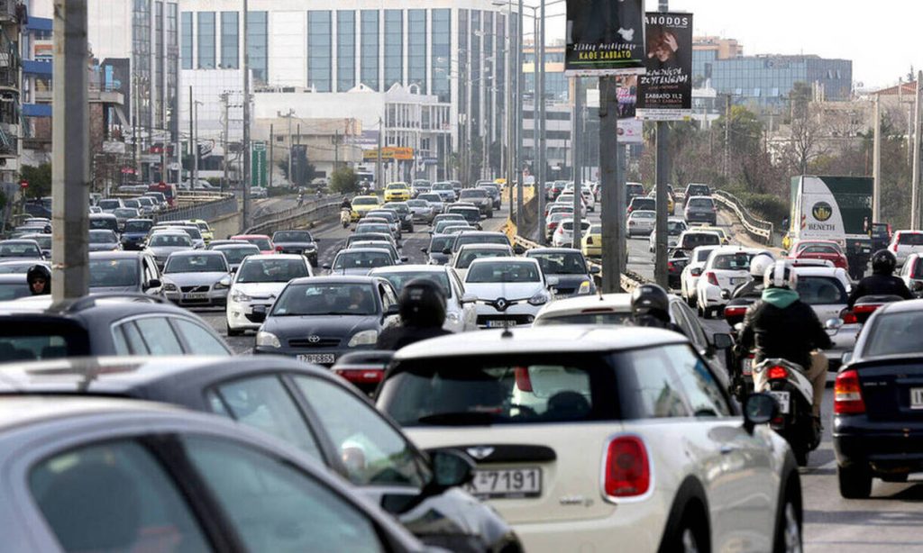 Στο «κόκκινο» οι δρόμοι της Αθήνας – Που εντοπίζονται προβλήματα (φωτο)