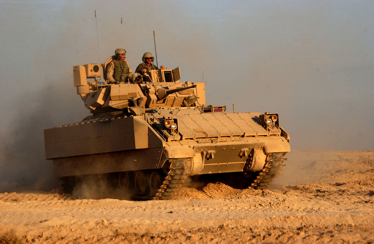 Τουρκικά ΜΜΕ: Η Ελλάδα αποκτά από τις ΗΠΑ 350 Bradley M2A2 της διαμόρφωσης Desert Storm