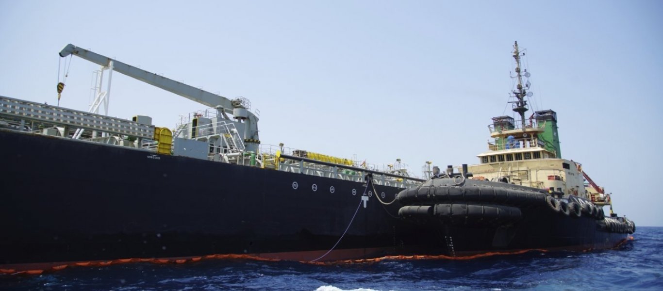 Σταματούν να μεταφέρουν πετρέλαιο στη Βενεζουέλα δύο ελληνικές εταιρείες – Ποιες είναι;