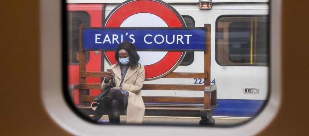 Βρετανία: Ιστορική συρρίκνωση του ΑΕΠ πάνω από 20% τον Απρίλιο λόγω καραντίνας