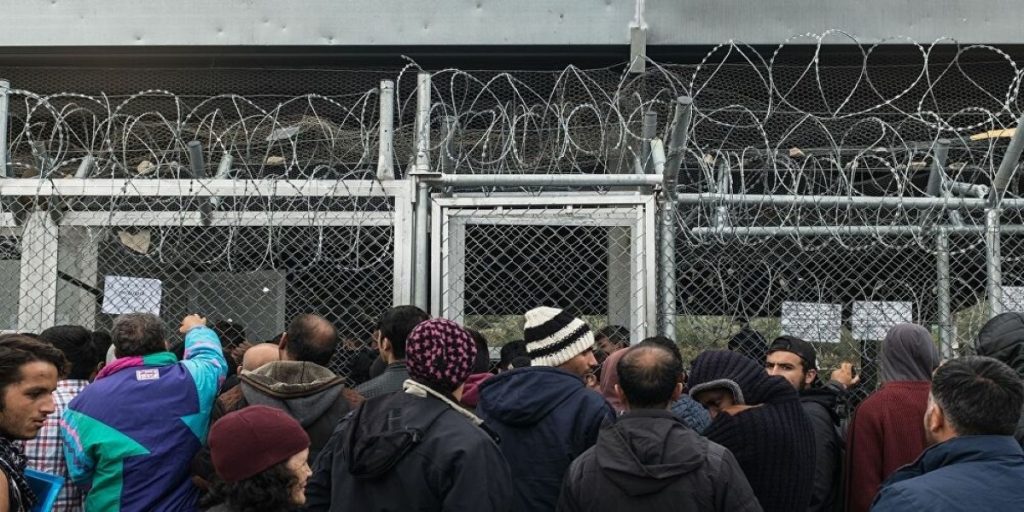 Νότης Μηταράκης: Ξανά στην Υπηρεσία Ασύλου – «Βελτιώθηκε η κατάσταση»