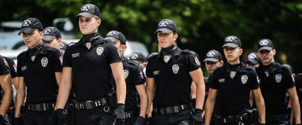 «Πολιτική Φρουρά»: Νέες εξουσίες έδωσε στους «πραιτοριανούς» του Ερντογάν το τουρκικό κοινοβούλιο