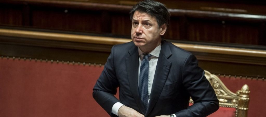 Τ. Κόντε για ιταλική οικονομία: «Ζούμε σοκ άνευ προηγουμένου»