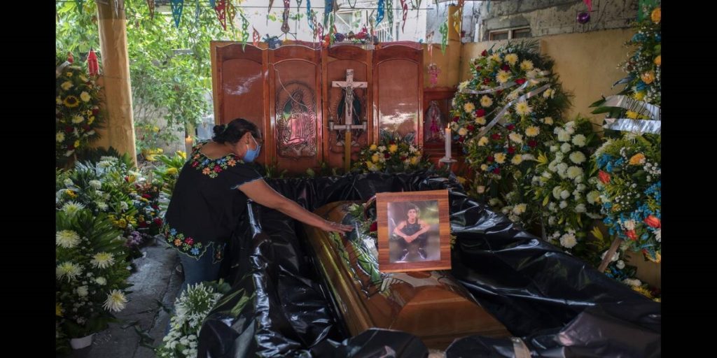 Μεξικό: Αστυνομικοί φέρονται να δολοφόνησαν 16χρονο από λάθος! (φώτο)