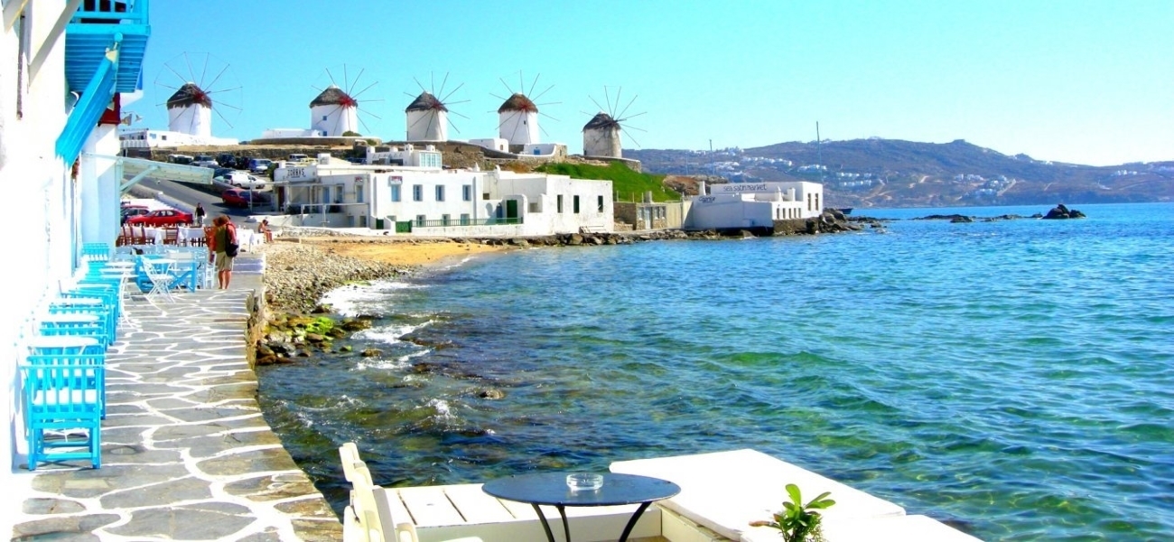 Μύκονος: Άδειο το νησί μετά τις νέες κυβερνητικές απαγορεύσεις και το κλείσιμο καταστημάτων (βίντεο)