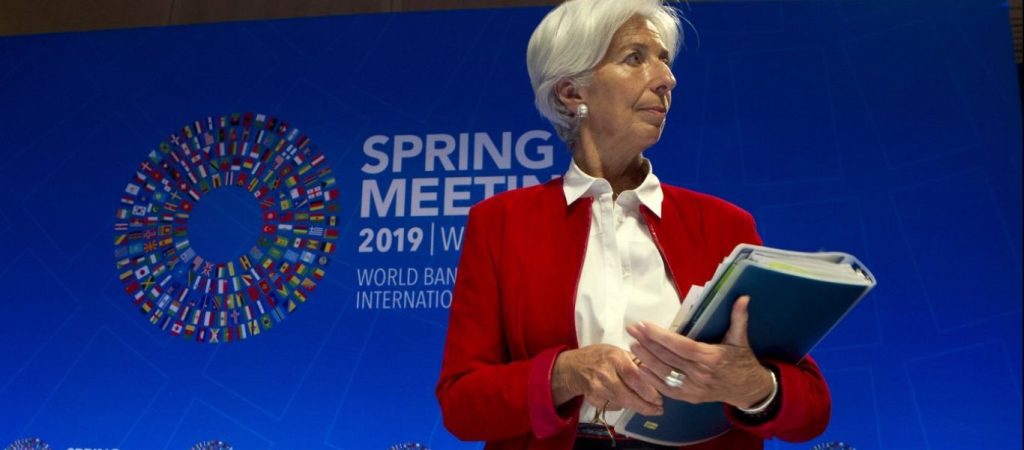 Κ.Λαγκάρντ: «Βαθιά αβεβαιότητα η οικονομική κατάσταση – Ύφεση ακόμη και 12,6% στην Ευρωζώνη φέτος»