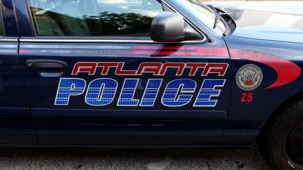 Αστυνομικός σκότωσε αφροαμερικανό στην Ατλάντα – Του «φύτεψε» δύο σφαίρες στην πλάτη