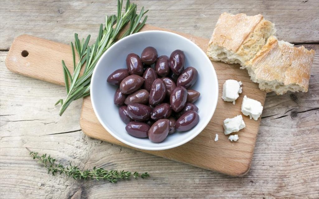Γιατί κάνουν καλό στην υγεία μας οι ελιές; – Αυτά είναι τα κυριότερα οφέλη