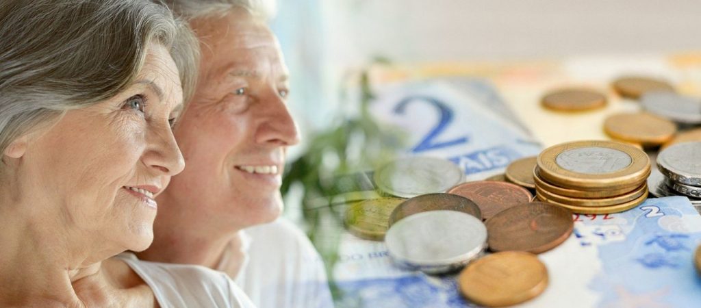 Νωρίτερα η καταβολή για τα αναδρομικά των επικουρικών στους συνταξιούχους – Αναλυτικά τα ποσά (φώτο)