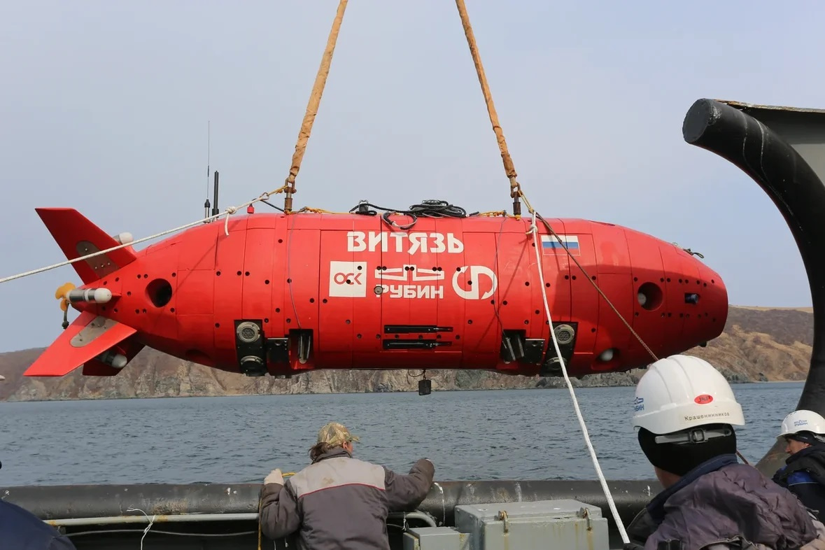 Vityaz-D: Τα «μυστικά» του υποβρυχίου που «κάρφωσε» την ρωσική σημαία στο βαθύτερο σημείο των ωκεανών