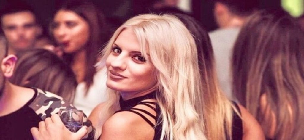 Η Ασημίνα του Masterchef… είναι ακόμα εδώ μόνο με το μαγιό! (φωτό)