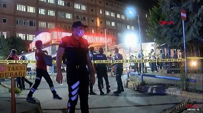 Στις φλόγες νοσοκομείο της Κωνσταντινούπολης – Πληροφορίες για εγκλωβισμένους (βίντεο)