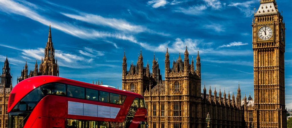 Βρετανία: «Ζημιά» 40 δισ. λιρών τα δάνεια σε επιχειρήσεις που επλήγησαν από την καραντίνα