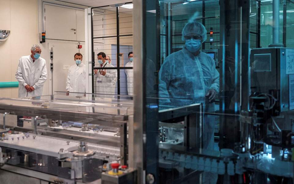 ΠΟΥ: O κορωνoϊός μεταλλάσσεται και εξαπλώνεται