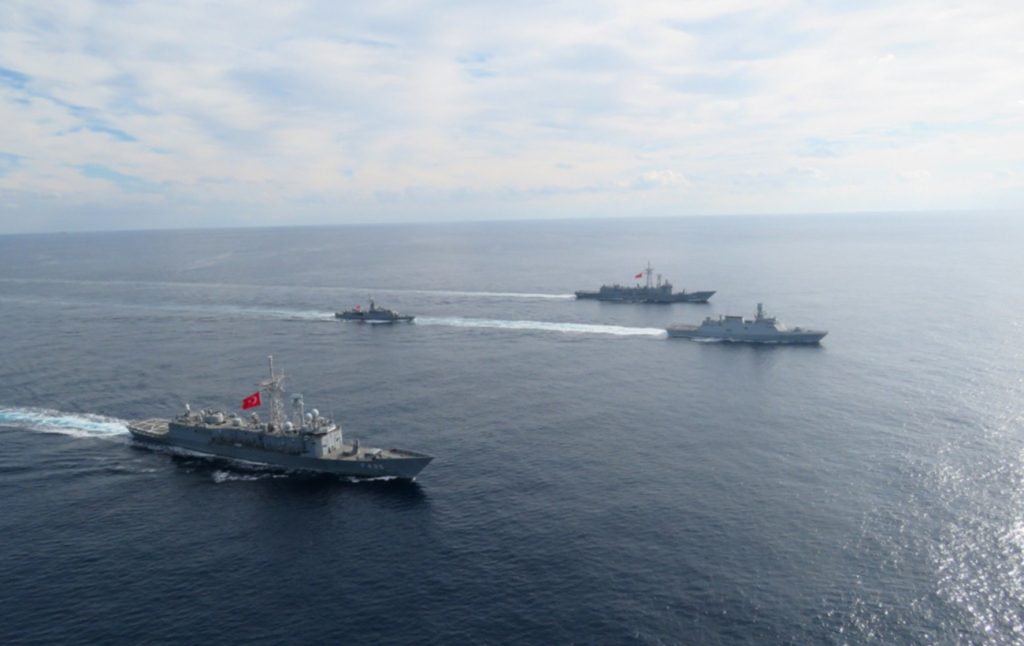 LNA: Εντοπίστηκε μεγάλος αριθμός τουρκικών πολεμικών πλοίων ανοικτά της δυτικής Λιβύης