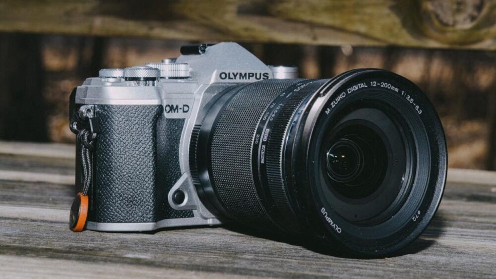 OLYMPUS: Τέλος εποχής για τις ιστορικές φωτογραφικές μηχανές