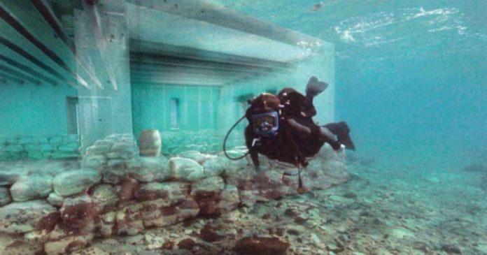 Αυτή είναι η υποβρύχια πολιτεία στην Ελαφόνησο που προκαλεί ενδιαφέρον (βίντεο-φωτό)