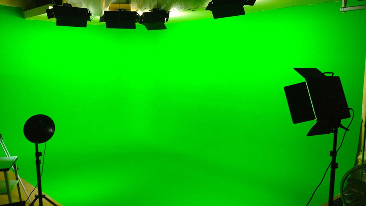Όταν το green screen κάνει καλά τη δουλειά του: Έτσι είναι στην πραγματικότητα το γύρισμα μιας ταινίας (βίντεο)
