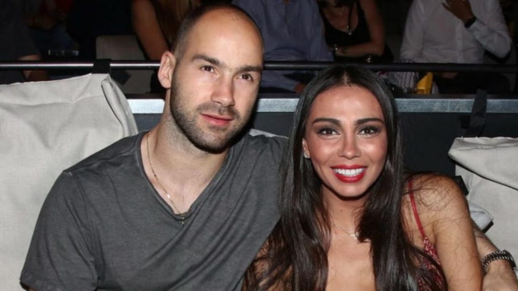 Η επική ανάρτηση της Ο.Χοψονίδου για την επέτειο γάμου με τον Β.Σπανούλη μετά από 6 παιδιά (φώτο)