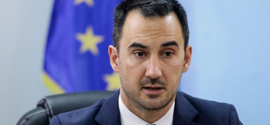 Αλέξης Χαρίτσης: «H Novartis ομολόγησε ότι την περίοδο 2012-2015 διέφθειρε μέλη της κυβέρνησης στην Ελλάδα»