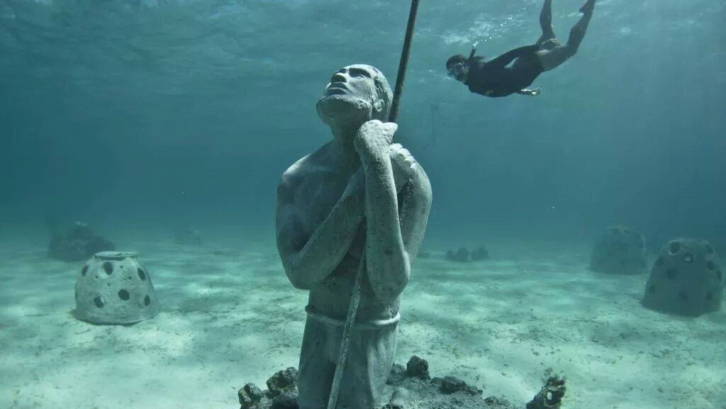 Αυτός είναι ο μαγικός υποβρύχιος κήπος στις Μπαχάμες (βίντεο)