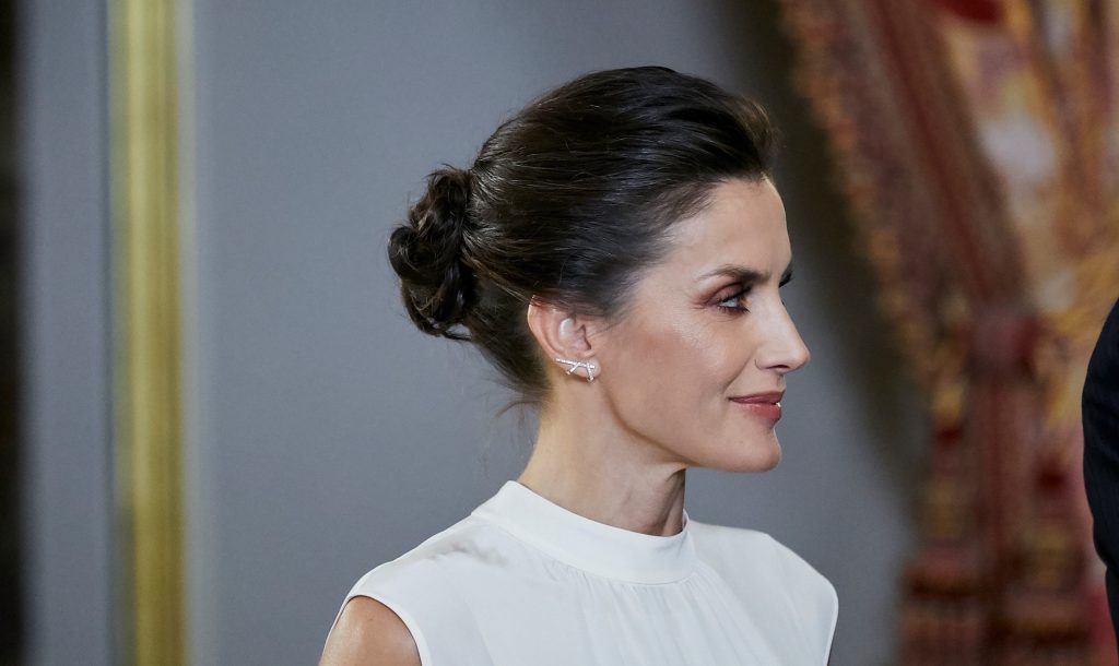 Βασίλισσα Λετίσια: Έφανίστηκε με φόρεμα των…20 ευρώ (φωτό)