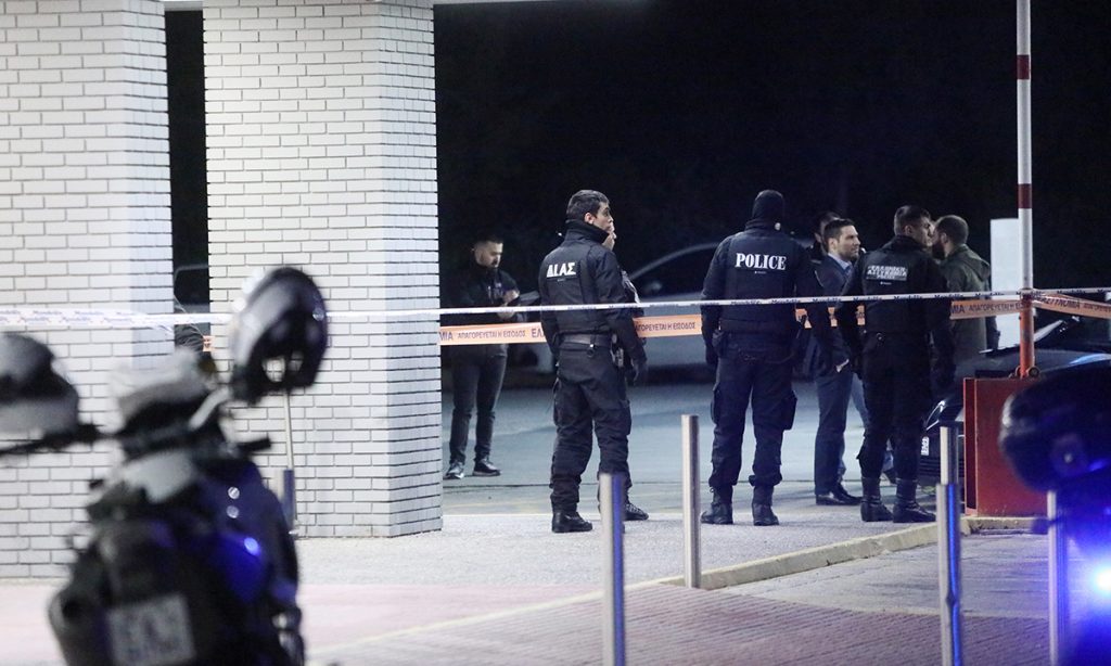 Κηφισιά: «Ξεσπάει» η αδελφή της 40χρονης που δολοφονήθηκε από τον πρώην της – «Τη βρήκαμε μαύρη από το ξύλο» (βίντεο)