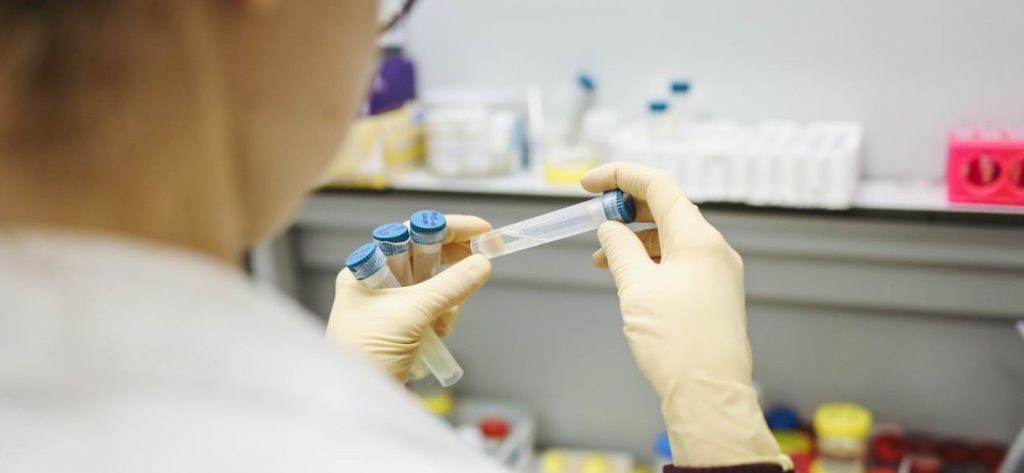 Αναταραχή στην Αίγινα για πιθανό κρούσμα κορωνοϊού