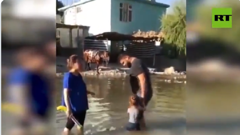Βίντεο που συγκλονίζει: Παιδιά παίζουν σε ποτάμι του Ιράκ όταν ξαφνικά σημειώνεται έκρηξη