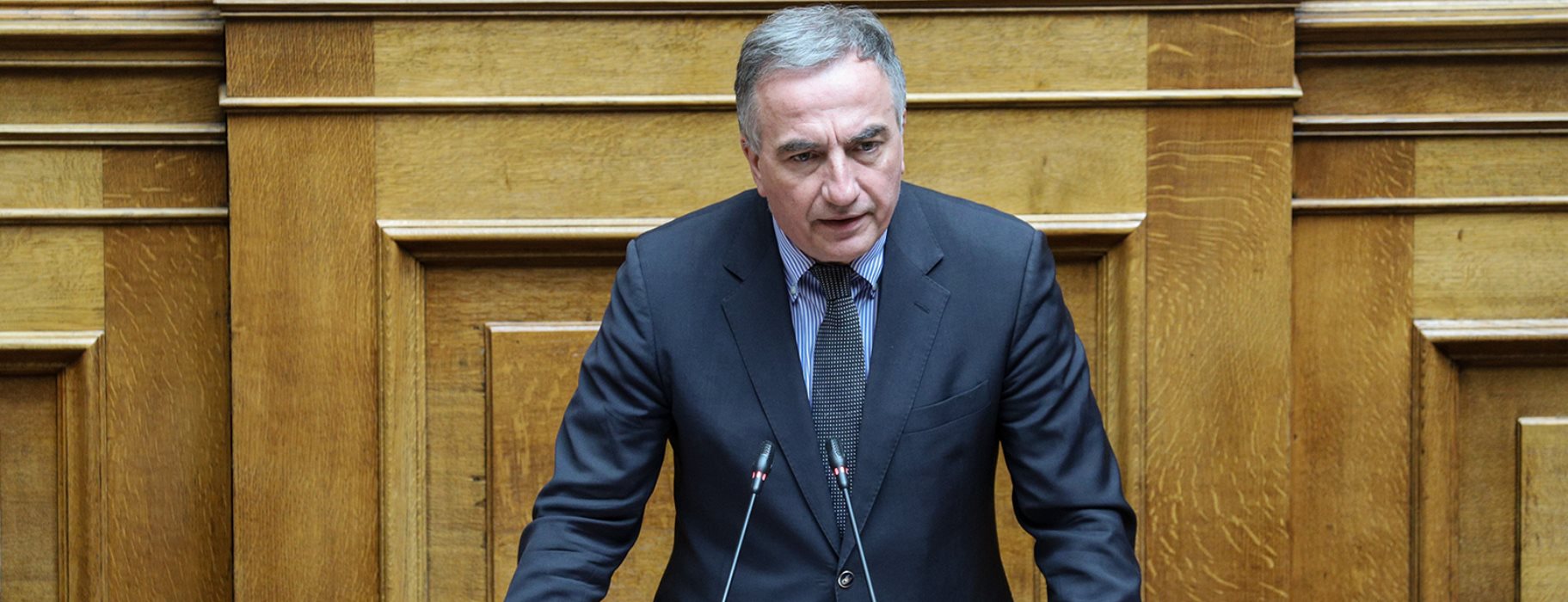 Σ.Καλαφάτης: «Ο Α.Τσίπρας έπρεπε να διαγράψει τον Ν.Παππά – Πετάει την μπάλα στην κερκίδα για να αποπροσανατολίσει»