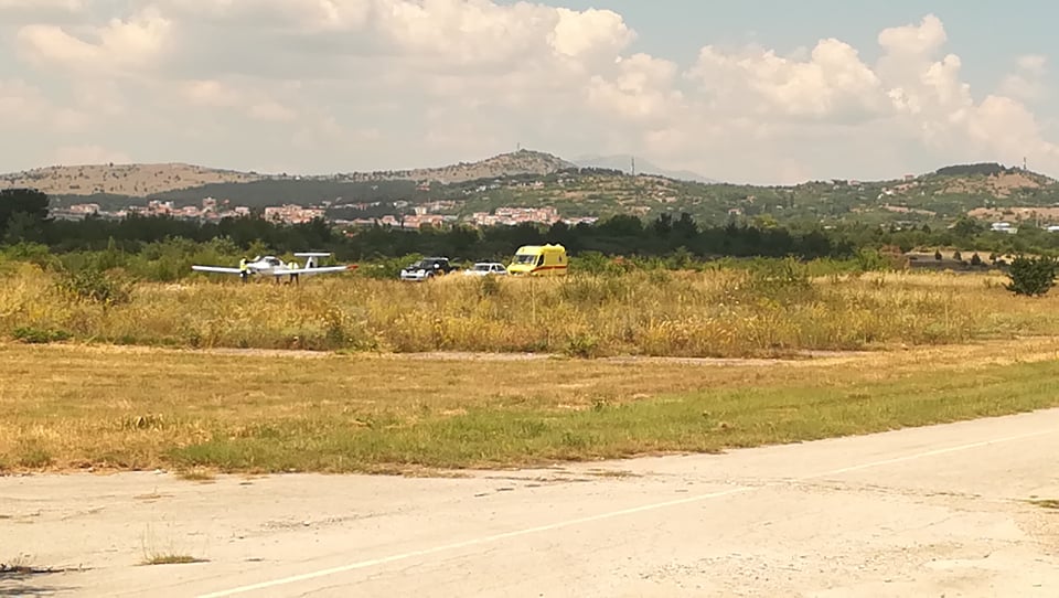 «Τρόμος» στο αεροδρόμιο της Κοζάνης: Ατύχημα με εκπαιδευτικό αεροπλάνο (φώτο)