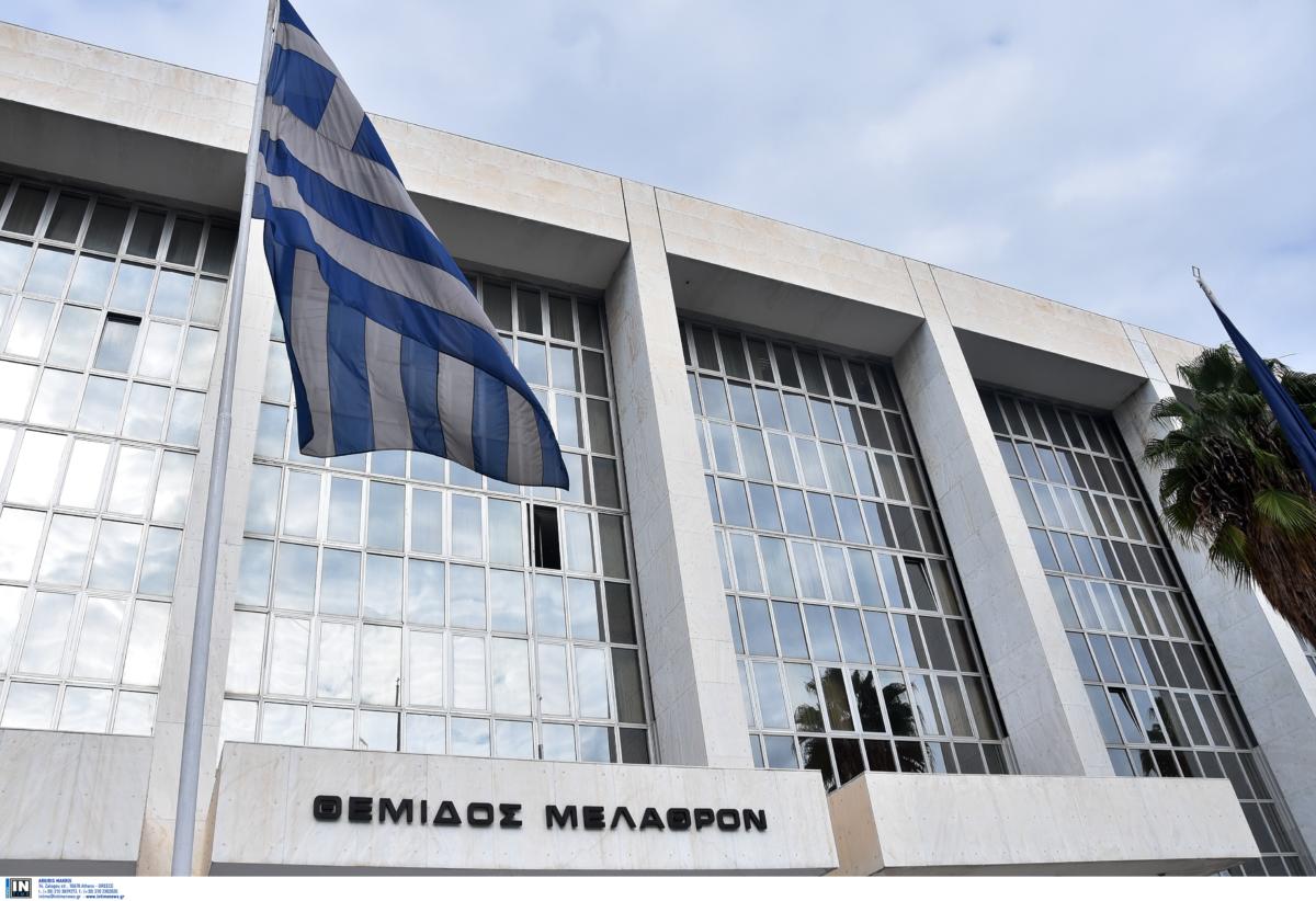 Στον προϊστάμενο της Εισαγγελίας Εφετών ανατέθηκε η έρευνα για την συνομιλία Παππά – Μιωνή