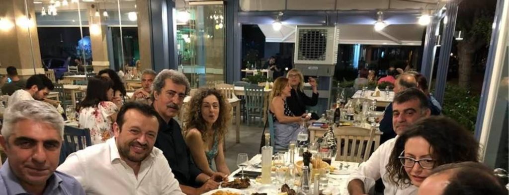 Π.Πολάκης: Γιόρτασε με τους «συντρόφους» Α.Τσίπρα, Ν.Παππά και Κ.Βαξεβάνη σε ψαροταβέρνα στο Μοσχάτο (φωτό)