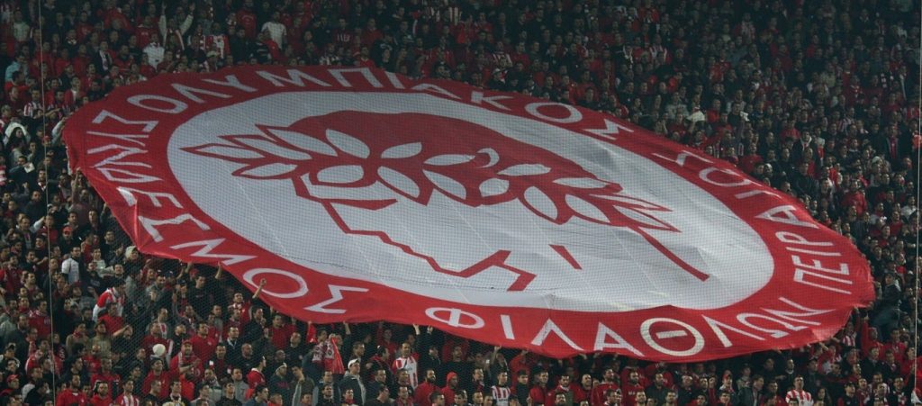Ολυμπιακός: «Το ποδόσφαιρο βυθίζεται στον ζοφερό κόσμο αυτών που το διοικούν πραγματικά»