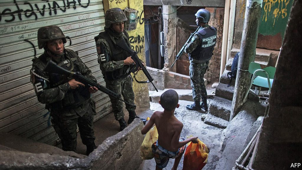 Βίντεο: Δημοσιογράφος του CNN στην Βραζιλία ληστεύεται live!