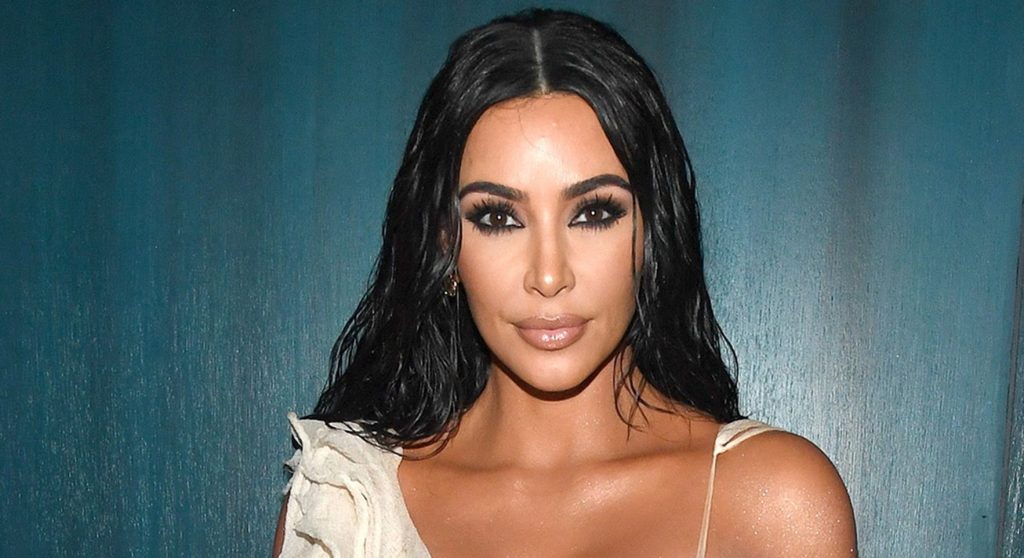 Kim Kardashian: Έγινε κοκκινομάλλα η διάσημη τηλεπερσόνα (βίντεο)