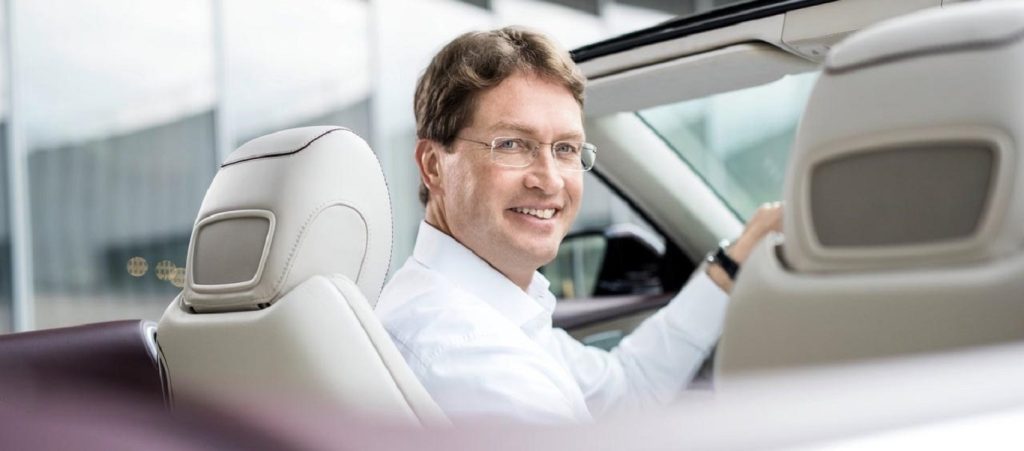 Η κρίση του κορωνοϊού έπληξε και την αυτοκινητοβιομηχανία – Ξεκινούν περικοπές