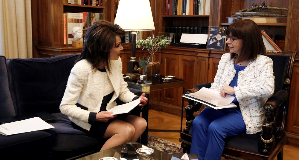 Συνάντηση Κ.Σακελλαροπούλου – Γ.Αγγελοπούλου για το «επετειακό» 2021