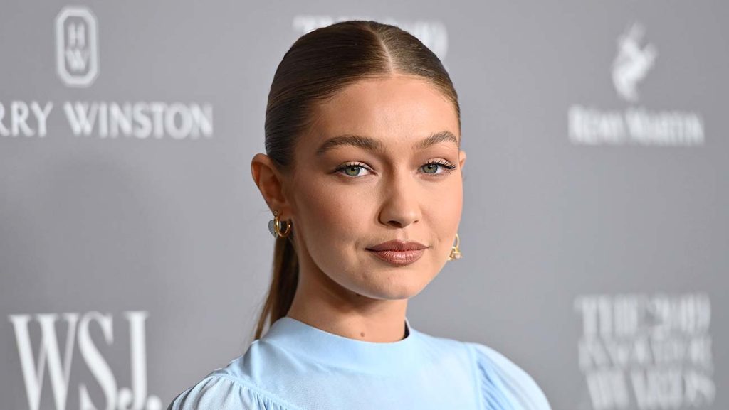 Gigi Hadid: Tο τρικ για να κρύβει την εγκυμοσύνη της (βίντεο)