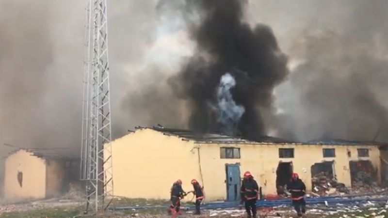 Toυρκία: Ισχυρές εκρήξεις σε εργοστάσιο πυροτεχνημάτων – 41 τραυματίες (βίντεο)