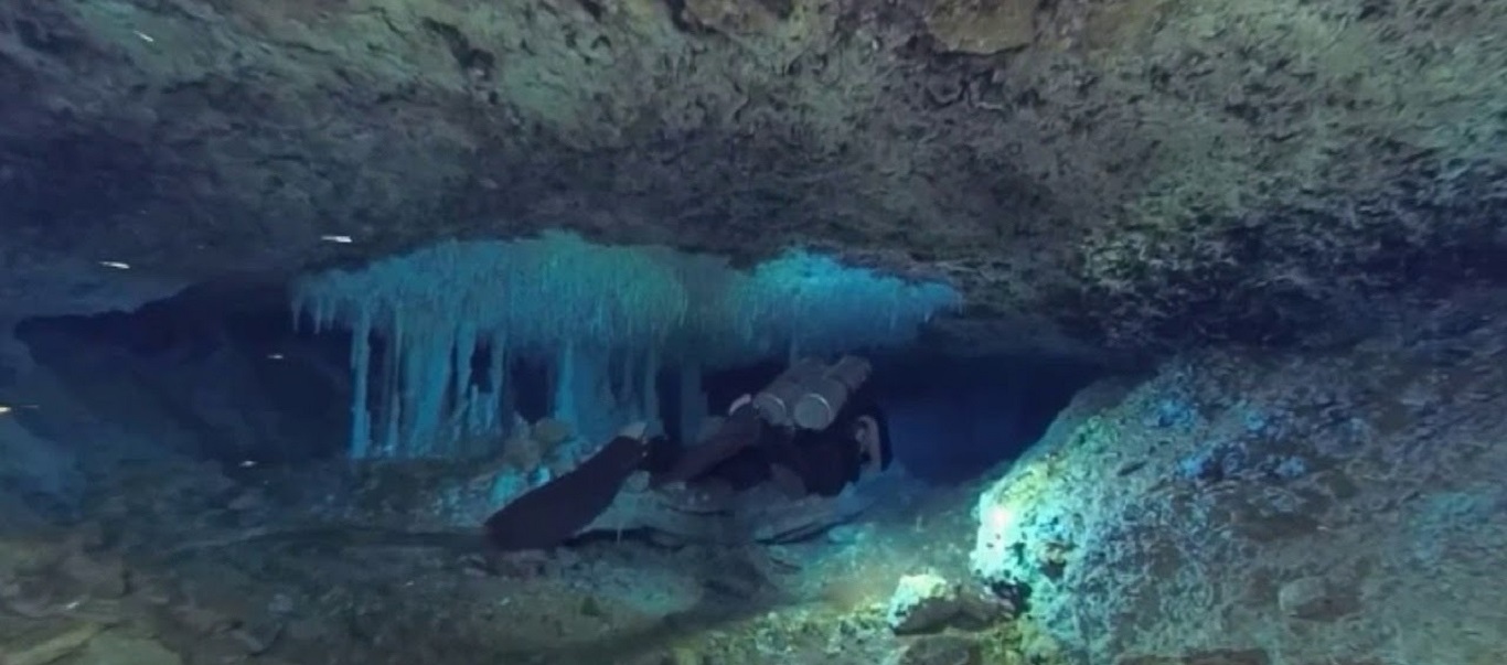 Μεξικό: Αρχαία ορυχεία ώχρας ανακαλύφθηκαν κάτω από τη θάλασσα (βίντεο)