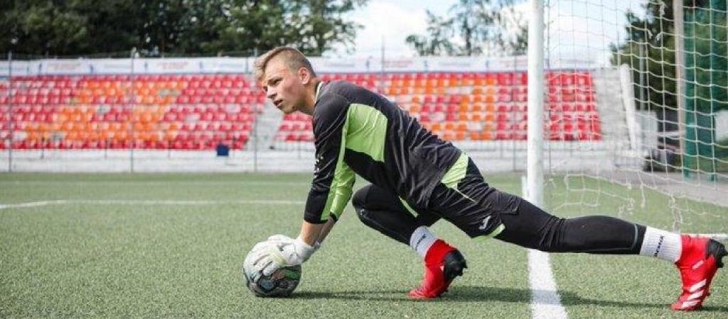 Ποδοσφαιριστής χτυπήθηκε από κεραυνό σε προπόνηση – Νοσηλεύεται στην εντατική