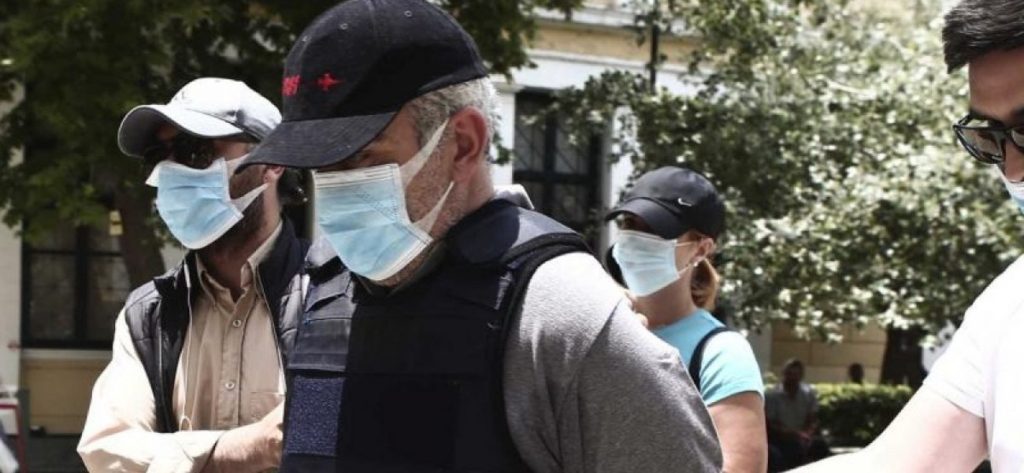 Ψευτογιατρός – Συγκλονίζει μητέρα θύματος: «Η κόρη μου είχε μείνει 30 κιλά και πέθανε από ανακοπή»