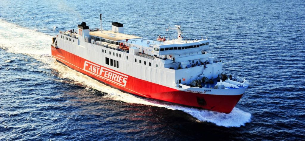 «Θεολόγος Π»: Ρίχνει άγκυρα μέχρι τις 10 Ιουλίου – Μένει εκτός δρομολογίων