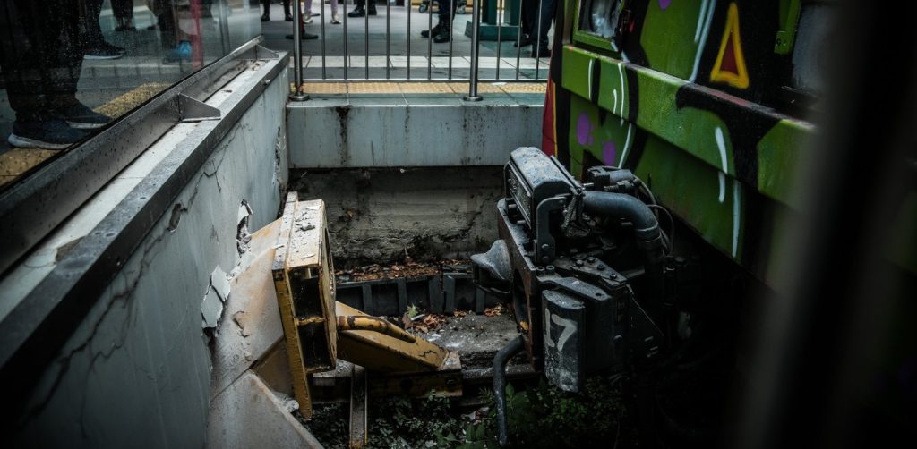 Βίντεο από τον εκτροχιασμό συρμού του Ηλεκτρικού στην Κηφισιά