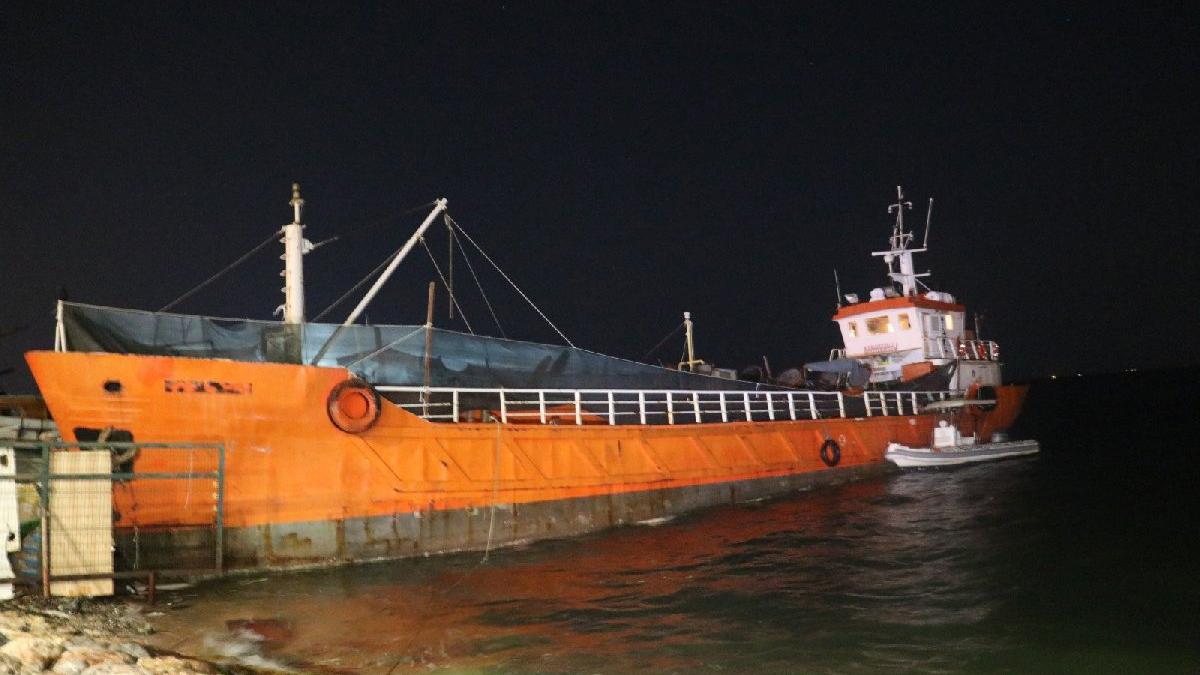 Το είδαμε και αυτό: Τούρκοι σταμάτησαν πλοίο που μετέφερε αλλοδαπούς στην Ελλάδα! (φώτο – βίντεο)