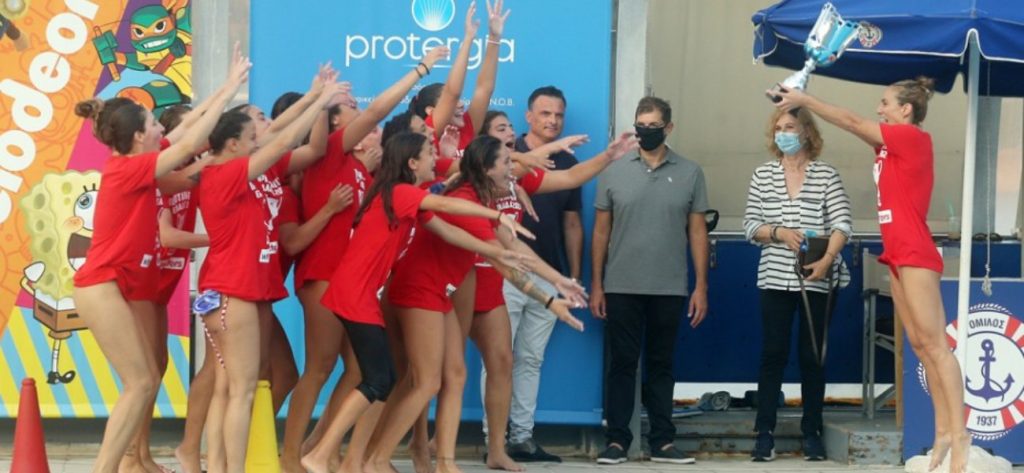 Βουλιαγμένη-Ολυμπιακός 9-11: 7o σερί πρωτάθλημα για τις «ερυθρόλευκες»