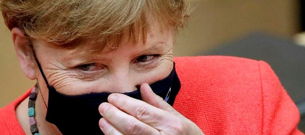 Αν. Μέρκελ: Θέλει συμβιβασμό για το Ταμείο Ανάκαμψης