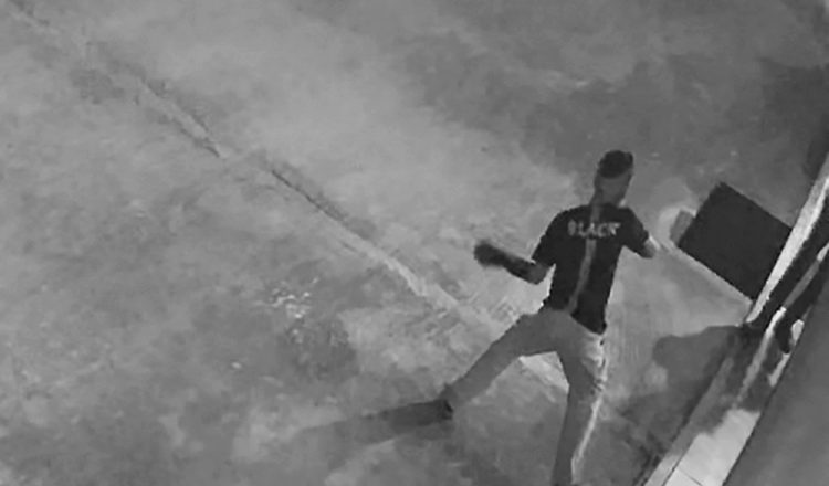 Λέσβος: Επιχείρηση κοντά στη Μόρια έχει γίνει στόχος διαρρηκτών 50 φορές!